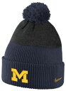nike ナイキ college カレッジ logo ロゴ cuff pom knit ニット メンズ 小物 帽子 ニット帽 バッグ ブランド雑貨 メンズ帽子