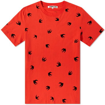 MCQ ALEXANDER MCQUEEN 【 ALL OVER PRINT SWALLOW TEE SOLAR RED 】 メンズファッション トップス Tシャツ カットソー 送料無料