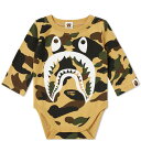 カモ柄 シャーク ボディースーツ 黄色 イエロー メンズ 【 A BATHING APE KIDS A BATHING APE KIDS 1ST CAMO SHARK BODYSUIT / YELLOW 】 メンズファッション トップス スウェット トレーナー