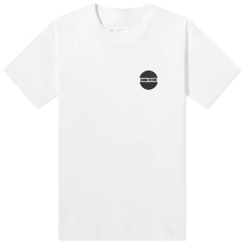 サカイ ロゴ Tシャツ 白色 ホワイト メンズ 【 SACAI KNOW FUTURE SMALL LOGO T-SHIRT / WHITE 】 メンズファッション トップス カットソー