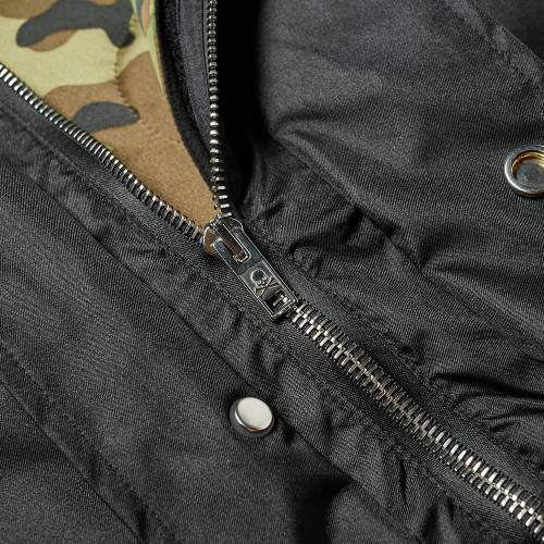 MASTERMIND WORLD 黒 ブラック 【 BLACK MASTERMIND WORLD QUILTED SKULL MOUNTAIN PARKA 】 メンズファッション コート ジャケット