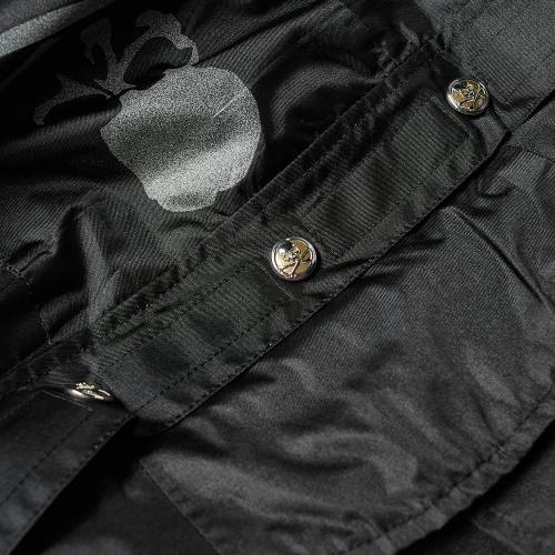 MASTERMIND WORLD 黒 ブラック 【 BLACK MASTERMIND WORLD QUILTED SKULL MOUNTAIN PARKA 】 メンズファッション コート ジャケット