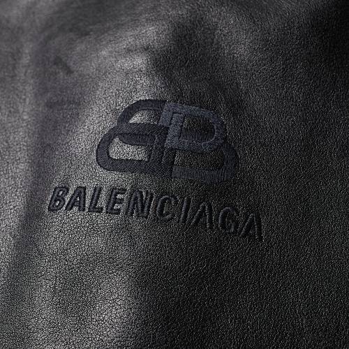 BALENCIAGA 黒 ブラック 【 BLACK BALENCIAGA PINCHED VARSITY JACKET 】 メンズファッション コート ジャケット