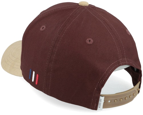 Les Deux 【 Baseball Cap Contrast Suede Ii Dark Burgundy/Sand Adjustable - 】 ベースボール キャップ 帽子 スエード・スウェード バッグ 小物 ブランド雑貨 帽子 メンズ帽子 キャップ