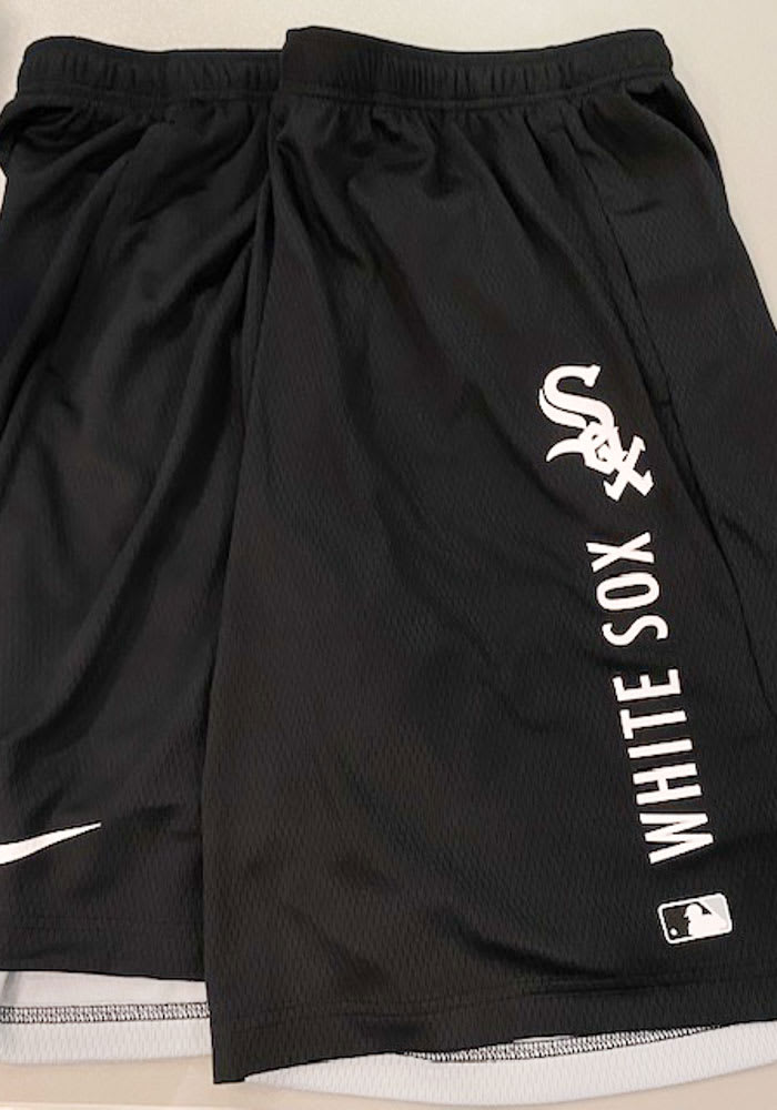 ナイキ シカゴ 白色 ホワイト メンズ 黒色 ブラック トレーニング ショーツ ハーフパンツ ホワイトソックス 【 NIKE MENS BLACK DRY TRAINING SHORTS 】