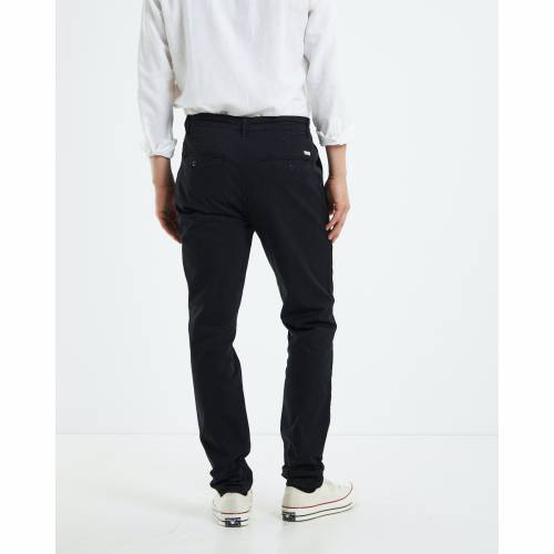 チノ 黒色 ブラック メンズ 【 ARVUST PRESTON CHINO PANTS BLACK 】