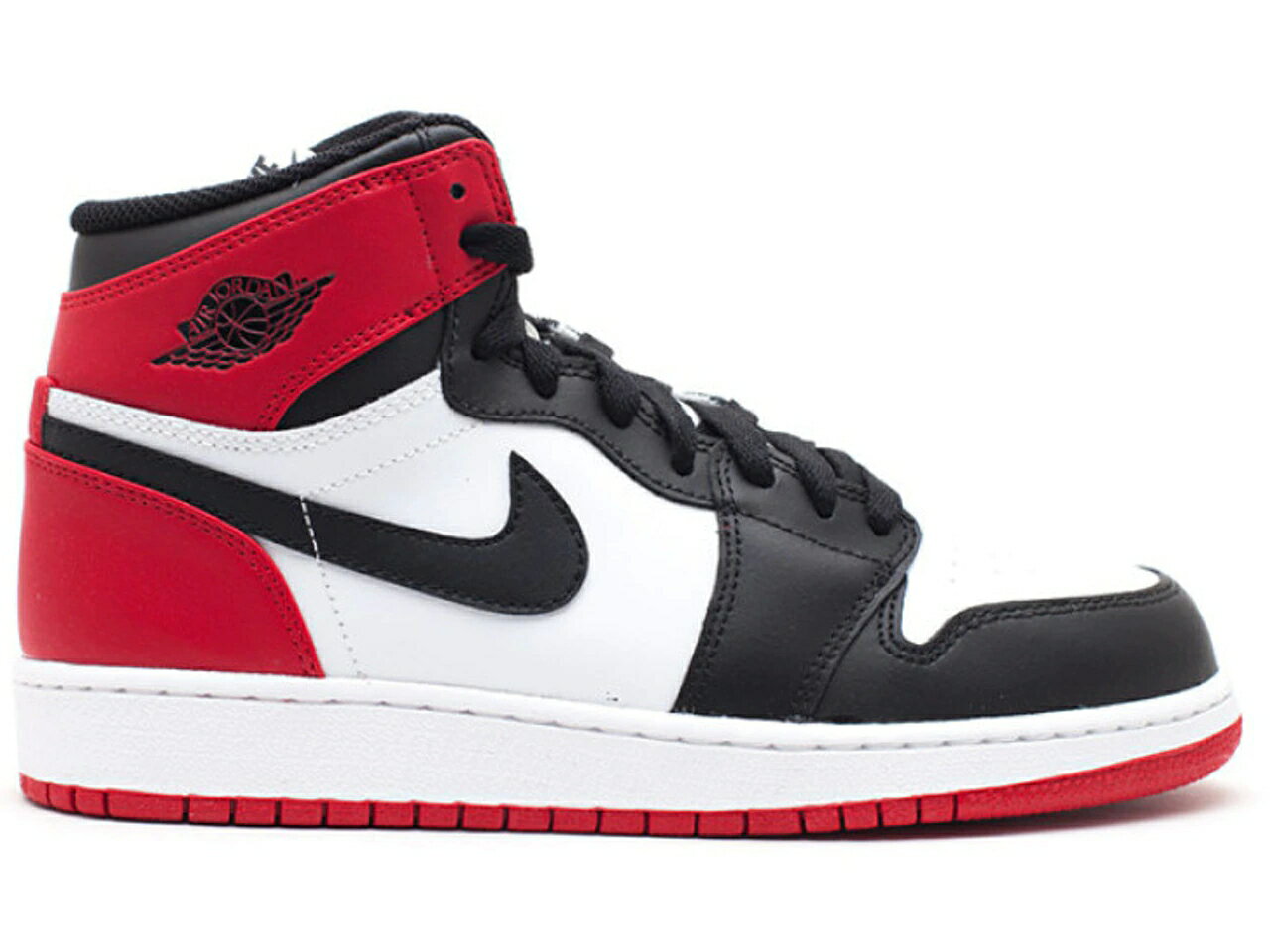 ナイキ ジョーダン 黒色 ブラック 白色 ホワイト 赤 レッド 【 JORDAN 1 RETRO BLACK TOE (2013) (GS) / WHITE BLACK GYM RED 】 キッズ ベビー マタニティ スニーカー