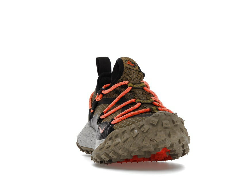 ナイキ NIKE ゴアテックス スニーカー 【 ACG MOUNTAIN FLY LOW GORETEX SE HAZEL RUSH BLACKKHAKIATOMIC ORANGE 】