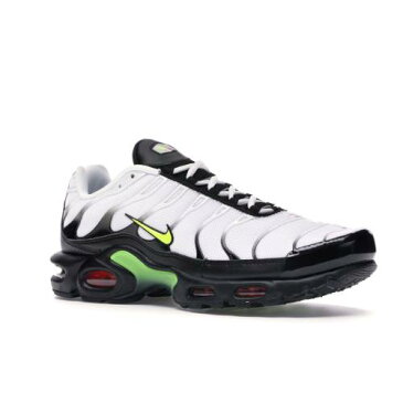 ナイキ NIKE エアー マックス スニーカー 【 AIR MAX PLUS RETRO FUTURE WHITE VOLTBLACKBRIGHT CRIMSON 】 メンズ 送料無料