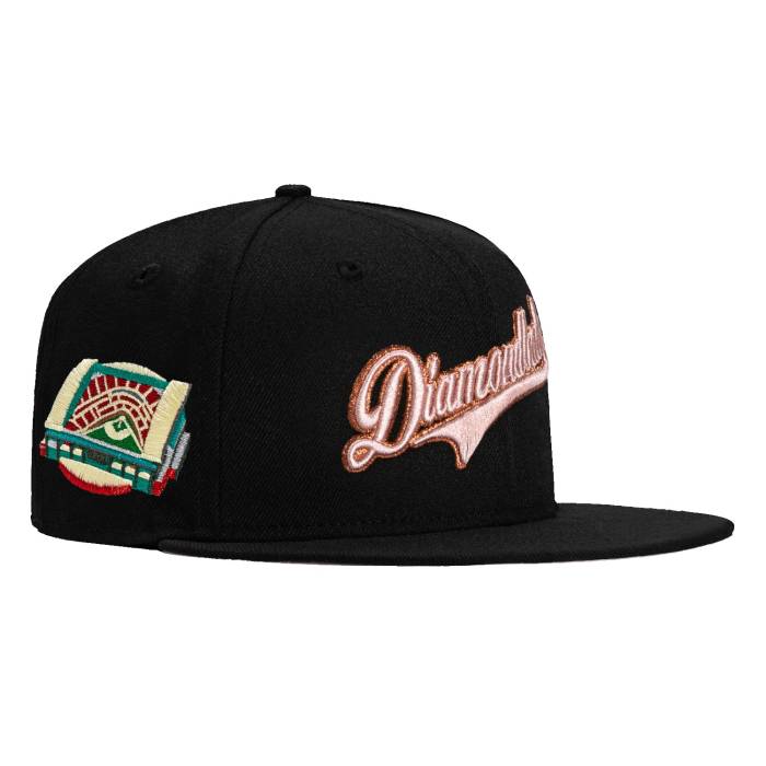 ニューエラ New Era 【 Arizona Diamondbacks Chase Field Patch Script Hat Men Black/Apricot/Metall..