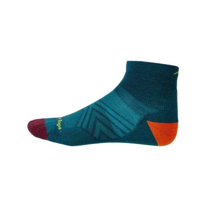 Darn Tough 【 Men's Run 1/4 Ul Cushion Socks Men Dark Teal 】 メンズ ラン ソックス・靴下 スポーツ アウトドア ランニング マラソン その他 メンズ