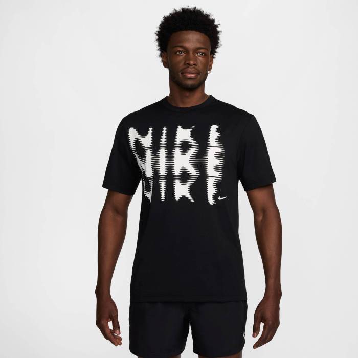 ナイキ Nike 【 Dri-Fit Uv Hyverse Short Sleeve T-Shirt Men's White/Black 】 ドライフィット S...