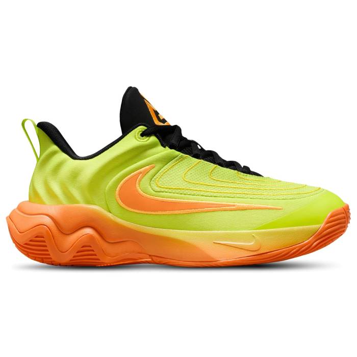 ナイキ Nike 【 Giannis Immortality 4 Boys' Grade School Bright Mandarin/Cyber 】 キッズ ベビー ..