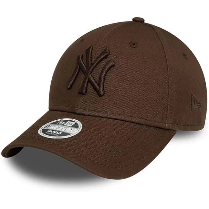 ニューエラ New Era 【 9Forty Women League Essential Mlb New York Yankees Brown Cap Women Brown 】 ヤンキース 茶色 ブラウン キャップ 帽子 バッグ 小物 ブランド雑貨 帽子 レディース帽子 キャップ レディースのサムネイル