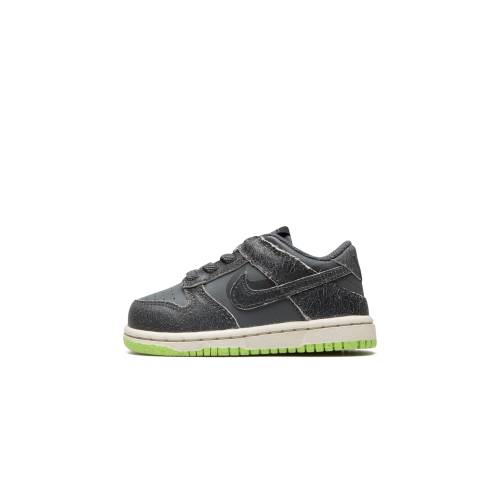 ブランド名NIKE性別Infant(ベビー)商品名Dunk Low SE "Halloween - Cauldron TD" DQ6217 001