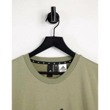 アディダス パフォーマンス ADIDAS PERFORMANCE アディダス パフォーマンス トレーニング Tシャツ ロゴ カーキ 緑 グリーン メンズ 【 GREEN ADIDAS PERFORMANCE TRAINING TSHIRT WITH LARGE BOS LOGO IN KHAKI 】