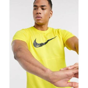 ロゴ Tシャツ 黄色 イエロー メンズファッション トップス カットソー 【 YELLOW NIKE RUNNING BREATHE LARGE LOGO TSHIRT IN 】