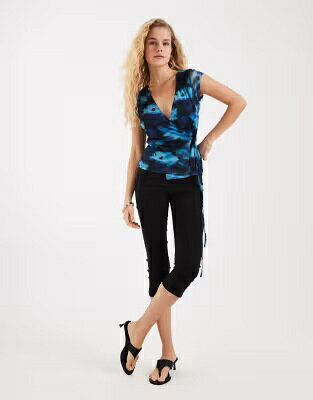 ラップ 青色 ブルー キャップ キャップ 帽子 レディース JJXX MESH WRAP TOP WITH FLORAL PRINT IN BLUE / SWIM CAP レディースファッション トップス