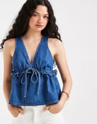 エイソス デニム スウィング ミッド 青色 ブルー レディース ASOS DESIGN ASOS DESIGN DENIM PLUNGE SWING TOP IN MID BLUE / MID BLUE レディースファッション トップス