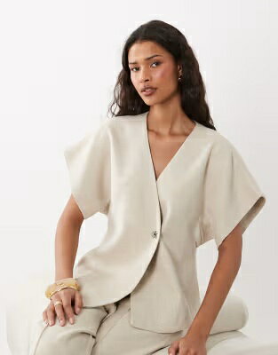 レディース YAS ASYMETRIC TAILORED TOP WITH HAMMERED BUTTON IN OATMEAL - PART OF A SET / レディースファッション トップス