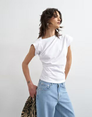 ブランド名Topshop性別Women(レディース)商品名Topshop twist body top in whiteカラーWHITE