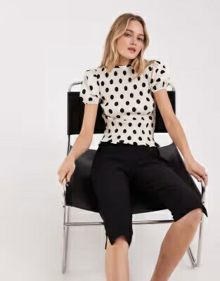 エイソス スリーブ クリーム 半袖 レディース ASOS DESIGN ASOS DESIGN SHORT SLEEVE SHIRRED TOP IN CREAM POLKA DOTS / CREAM BASED POLKA DOTS