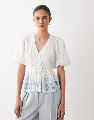 ノーバディーズチャイルド スリーブ ネクタイ 白色 ホワイト NOBODY'S レディース NOBODY'S CHILD CHILD ARIES COTTON PUFF SLEEVE TIE DETAIL CONTRAST EMBROIDERED TOP IN WHITE /