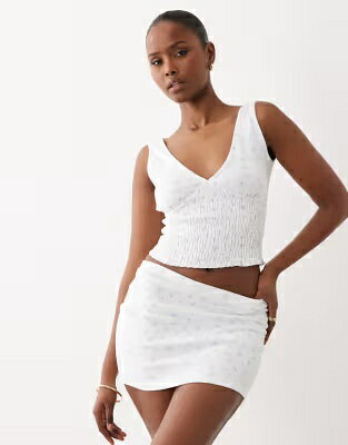 白色 ホワイト レディース THE FROLIC THE FROLIC EXCLUSIVE PLUNGE NECK SHIRRED WAIST TOP IN WHITE FLORAL - PART OF A SET / WHITE DITSY レディースファッション トップス