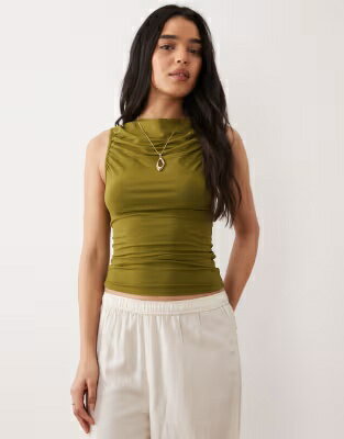 ミスセルフリッジ カーキ 緑 グリーン レディース MISS SELFRIDGE MISS SELFRIDGE RUCHED FRONT SLASH NECK TOP IN KHAKI GREEN / レディースファッション トップス