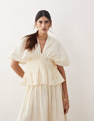 テクスチャー レディース ARRANGE CRINKLE TEXTURE CINCHED WAIST TOP IN STONE - PART OF A SET / レディースファッション トップス