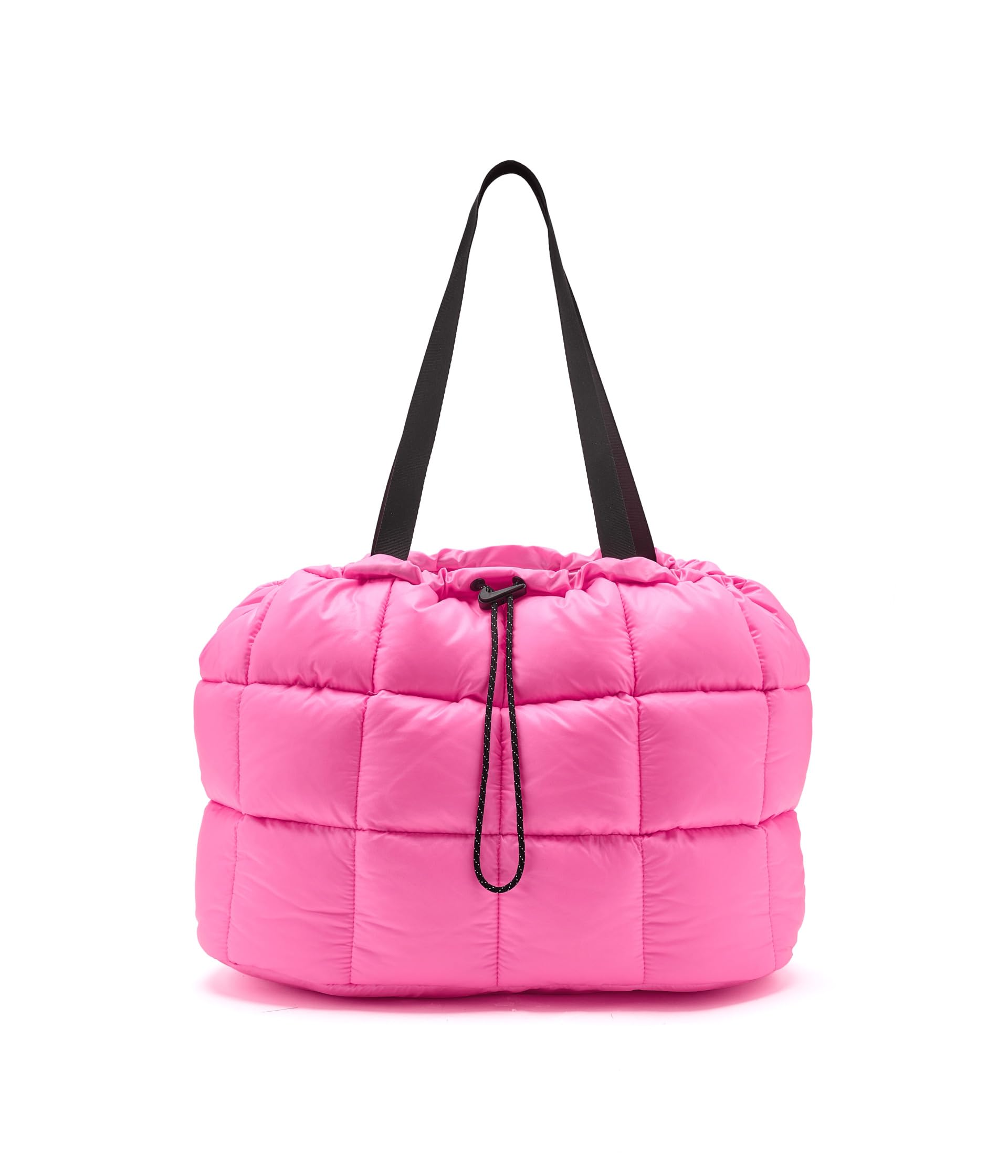 ブランド名Nike性別Unisex(ユニセックス)商品名Sportswear Puffle Tote 2.0カラーPink Spell/Black/Black■ Sportswear Puffle Tote 2.0: 新世代の多機能トートバッグ Sportswear Puffle Tote 2.0は、現代の多様なライフスタイルに寄り添う、機能性とデザイン性を兼ね備えた革新的なトートバッグです。アクティブな日常からビジネスシーン、週末のリラックスタイムまで、あらゆる場面でお客様の活動をサポートし、快適さとスタイルを提供いたします。洗練されたデザインと実用的な機能をぜひご体験ください。 【製品概要・機能詳細】 Sportswear Puffle Tote 2.0は、お客様の日常を豊かにするためのこだわりが凝縮されています。最新の素材技術と人間工学に基づいた設計で、快適性と優れた収納力を両立しました。 ・素材のこだわり: 軽量かつ高耐久な特殊ポリエステル素材を採用。撥水加工により、突然の雨や水滴から内容物を保護し、汚れにくくお手入れも簡単です。内側は柔らかな裏地で大切な荷物を優しく包みます。 ・理想的なサイズ検索キーワード: Nike ナイキ ないき※画像はイメージです
