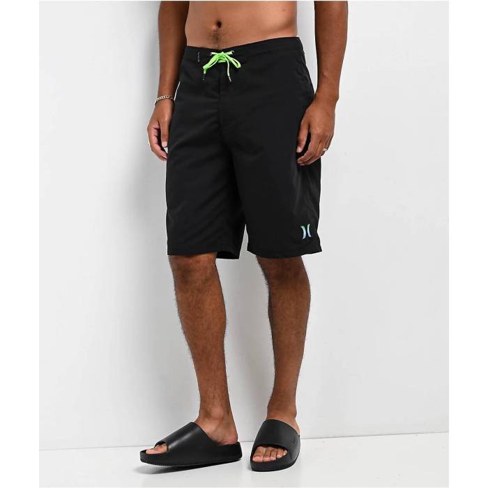 ハーレー Hurley 【 Gradient Black Board Shorts Men's Black 】 黒色 ブラック ショーツ メンズファッション 水着 メンズ 黒色 ブラック