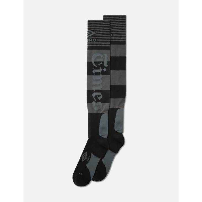 ����֥� Umbro �� Hard Times Socks Men Black Gray �� ���å��������� ����ʡ� ���� �ʥ��ȥ����� ...