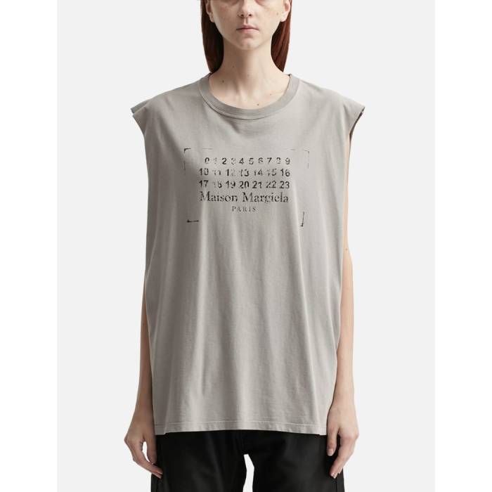 �᥾��ޥ른���� Maison Margiela �� Sleeveless Top Unisex White �� Sleeveless �Υ󥹥꡼�� ��˥��å��� �� �ۥ磻��