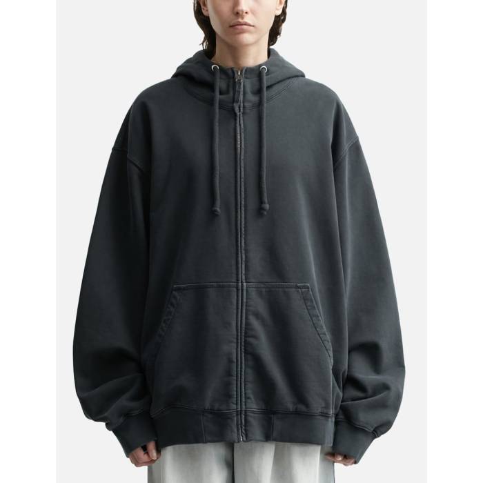 メゾンマルジェラ Maison Margiela 【 Embroidered Logo Hoodie Unisex Washed Black 】 ロゴ フーディー パーカー レディースファッション トップス パーカー ユニセックス 黒色 ブラック