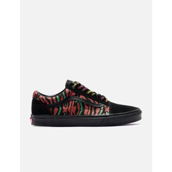 ヴァンズ Vans 【 A Tribe Called Quest Old Skool Men Black 】 トライブ メンズ 黒色 ブラック