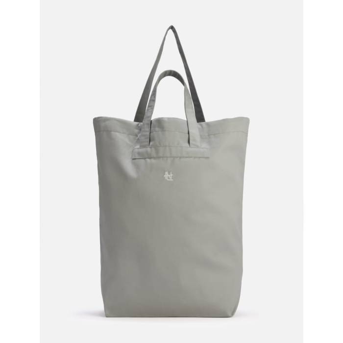 ブランド名Nanamica性別Men(メンズ)商品名Chino Tote Bagカラー・Light Gray