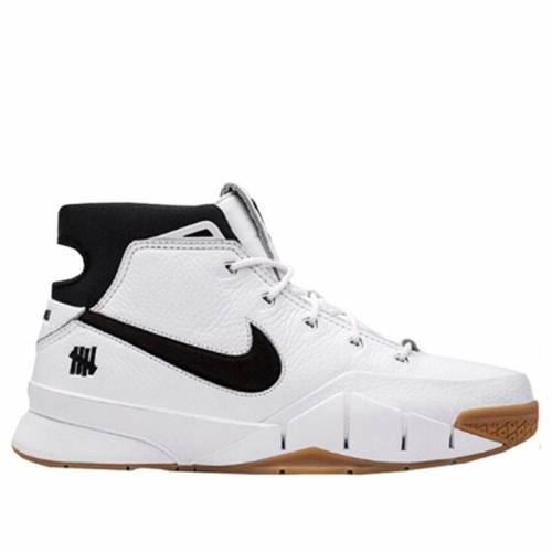 ナイキ アンディフィーテッド ズーム コービー プロトロ 'WHITE GUM' スニーカー メンズ 【 NIKE UNDEFEATED X ZOOM KOBE 1 PROTRO WHITE WHITEBLACK AQ3635100 】