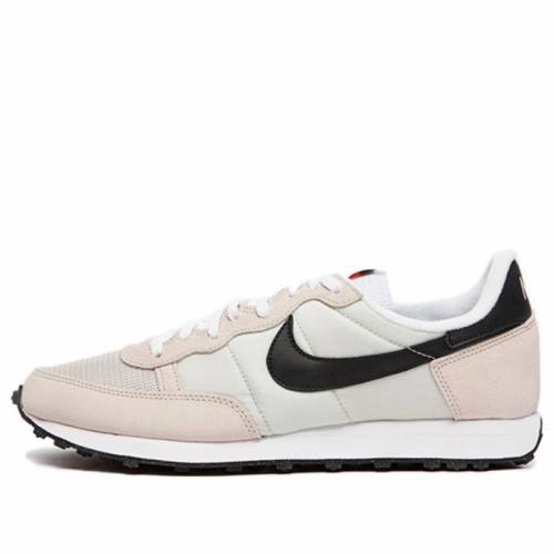 ナイキ ベージュ スニーカー メンズ 【 NIKE CHALLENGER OG RETRO LOW TOPS UNISEX BEIGE CW7645003 】