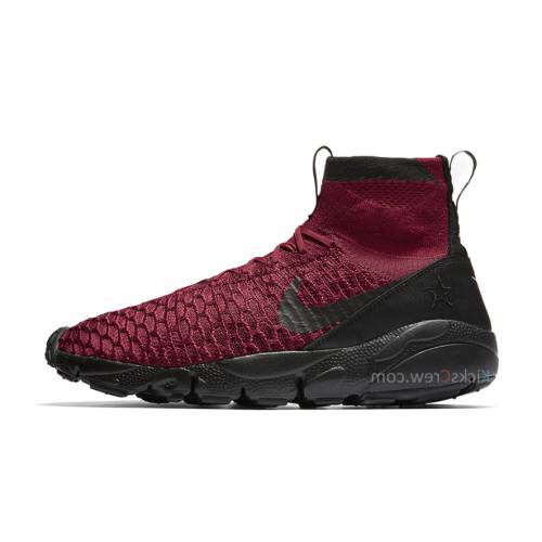 ナイキ チーム 赤 レッド 'TEAM RED' スニーカー メンズ 【 TEAM RED NIKE AIR FOOTSCAPE MAGISTA 830600600 】