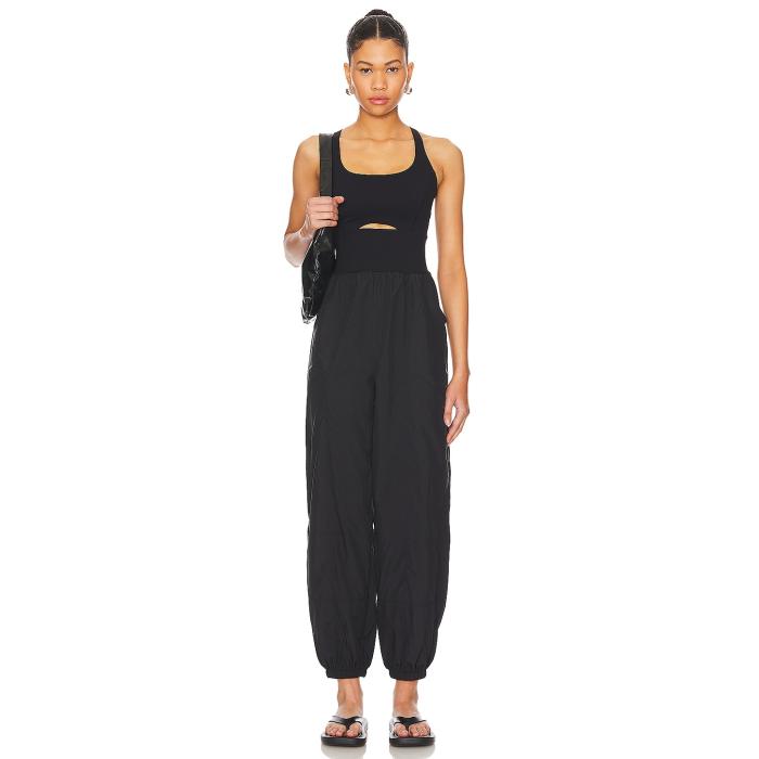フリーピープル Free People 【 X Fp Movement Righteous Onesie In Black Women 】 黒色 ブラック レディースファッション オールインワン サロペット レディース