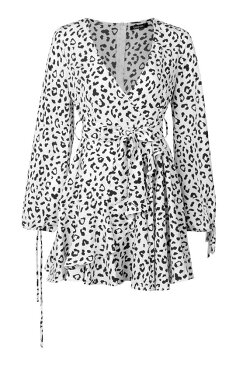 ブーフー ネクタイ スリーブ ヒョウ柄 レオパード ドレス アイボリー レディース 【 SLEEVE BOOHOO RUFFLE FRONT TIE LEOPARD PRINT TEA DRESS IVORY 】