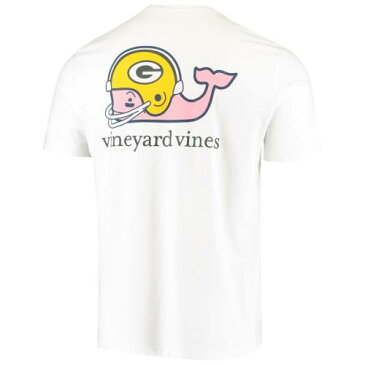 ヴィニヤードヴァインズ VINEYARD VINES 緑 グリーン パッカーズ ヘルメット Tシャツ 白色 ホワイト グリーンベイ 【 GREEN HELMET VINEYARD VINES WHALE TSHIRT WHITE 】 メンズファッション トップス Tシ