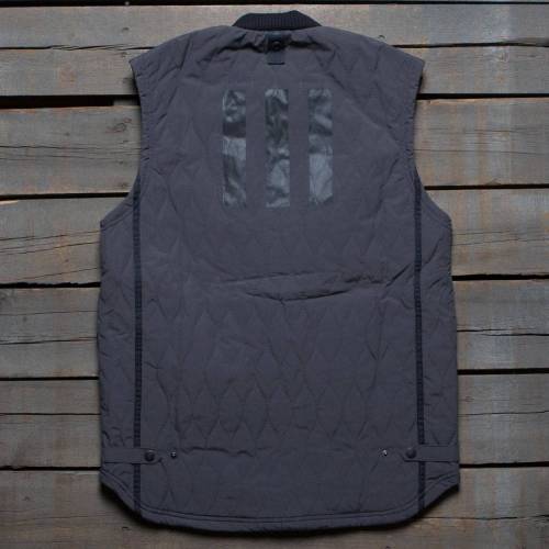 アディダス ベスト ソリッド 灰色 グレー グレイ メンズ 【 ADIDAS CONSORTIUM DAY ONE MEN UTILITY VEST (GRAY / SOLID GREY) GRAY SOLID GREY 】 メンズファッション オーダーメイド ジレ