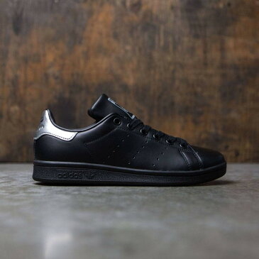 【海外限定】アディダス コア 黒 ブラック レディース靴 スニーカー 【 ADIDAS BLACK WOMEN STAN SMITH CORE SUPCOL 】