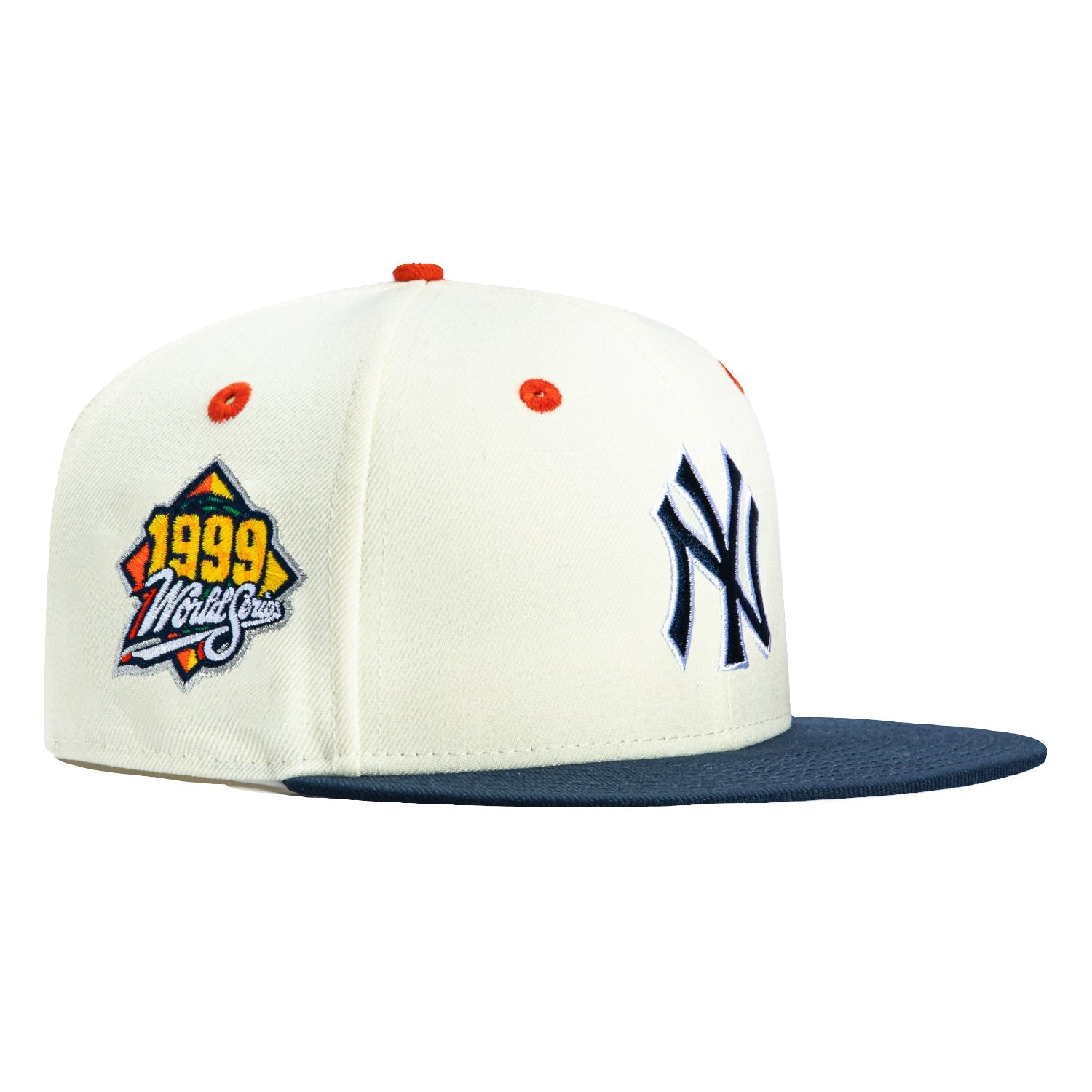 ブランド名New Era性別Unisex(ユニセックス)商品名New Era 59Fifty New York Yankees 1999 World Series Patch Hat - White, Navy, OrangeカラーWhite/Navy/Orangeストリートウェアの象徴であり、MLB公式キャップとして世界中で愛されるNew Eraが手掛ける傑作、「New Era 59Fifty New York Yankees 1999 World Series Patch Hat」をご紹介いたします。White, Navy, Orangeの3色展開で、洗練されたデザインと歴史的な価値が融合した逸品は、単なるヘッドウェアに留まらない深い魅力と特別な背景を秘めています。 このNew Era 59Fifty New York Yankees Hatを身につけることは、ファッションを楽しむだけでなく、メジャーリーグの栄光を肌で感じる喜びへと繋がるでしょう。 ■ 商品説明・スペック 本製品は、New Eraのアイコンとも言えるフィットキャップの最高峰、「59Fifty」モデルを採用しております。New Era 59Fiftyは、頭の形に完璧にフィットするよう緻密に設計されており、キャップ愛好家をも唸らせるNew Eraならではのこだわりが詰まっています。フロントには、不朽の人気を誇る「New York Yankees」のロゴが、熟練の技術による精巧な刺繍で施されており、その存在感は唯一無二です。 特筆すべきは、サイドにあしらわれた「1999 World Series Patch」です。これは、New York Yankeesが1999年のワールドシリーズで優勝を果たした輝かしい歴史を記念する特別なパッチであり、単なるデザイン以上のコレクターズアイテムとしての価値を付与しています。この1999 World Series Patchがあることで、本製品は単なるファッションアイテムではなく、MLBの歴史の一片を身につける喜びを提供いたします。New Era 59Fifty New York Yankees 1999 World Series Patch Hatは、その名の通り、歴史的瞬間を記憶する特別なキャップです。 カラーはWhite, Navy, Orangeの3色展開で、それぞれが異なる表情を見せます。Whiteカラーはクリーンで洗練された印象を与え、どんなスタイルにも爽やかな抜け感を演出します。Navyカラーは伝統的なNew York Yankeesカラーとして深みと落ち着きを兼ね備え、幅広いコーディネートに馴染みます。そしてOrangeカラーは、鮮やかでエネルギッシュなアクセントとなり、個性を際立たせる一品です。お客様のスタイルやお好みに合わせてお選びいただけます。 素材には、耐久性と快適性を兼ね備えた高品質なポリエステルまたはウール混紡素材が使用されており、長時間の着用でも快適さを保ちます。熟練の職人による丹念な縫製は、細部にわたるNew Eraのクラフトマンシップを物語っています。サイズはNew Era 59Fifty特有の緻密なサイズ展開により、お客様の頭のサイズに最適なフィット感をお選びいただけます。フラットなバイザーは、スタイリッシュな印象を与えつつ、日差しから目を保護する機能性も持ち合わせています。 ■ ブランド New Era の魅力と歴史 1920年の創業以来、New Eraは100年以上にわたり、ヘッドウェアの製造において卓越した地位を確立してまいりました。特に、MLB（メジャーリーグベースボール）の公式オンフィールドキャップサプライヤーとして、その品質とデザインは世界中のスポーツファンやファッションアイコンから絶大な信頼を得ております。New Eraのキャップは、単なる応援グッズではなく、選手たちが実際に着用する本物の証であり、そのDNAが「New Era 59Fifty New York Yankees 1999 World Series Patch Hat」にも脈々と受け継がれています。 New Eraの歴史は、革新と伝統の融合によって築かれてきました。特に「59Fifty」モデルは、その精密なサイズ展開と完璧なシルエットにより、瞬く間にストリートファッションのアイコンへと昇華しました。ヒップホップカルチャーやスケートボードシーンといったユースカルチャーからの支持も厚く、世界中の様々なカルチャーと深く結びついています。New Eraは、常に時代のトレンドを捉えつつも、創業以来変わらない品質へのこだわりとクラフトマンシップを守り続けているブランドです。お客様は、New Eraの製品を通じて、単なるキャップ以上の価値、すなわち歴史、文化、そして最高品質の証を手にすることができるでしょう。 ■ 利用シーン・シチュエーション この「New Era 59Fifty New York Yankees 1999 World Series Patch Hat」は、多岐にわたるシーンでその魅力を発揮いたします。 ・**スポーツ観戦**: やはりNew York Yankeesの応援には欠かせないアイテムです。球場での熱い応援はもちろん、ご自宅でのテレビ観戦時にも、このHatを身につけることで一体感を味わい、チームへの愛を表現できます。特に「1999 World Series Patch」は、チームの栄光を共有する特別な喜びを提供します。 ・**ストリートファッション**: カジュアルな日常の装いに、洗練されたストリート感をプラスします。Tシャツやパーカー、デニムといったラフなスタイルに合わせるだけで、一気に旬なコーディネートが完成します。Whiteカラーは清潔感を、Navyカラーは普遍的な格好良さを、Orangeカラーは遊び心を演出します。 ・**アウトドア・レジャー**: フェスやキャンプ、散歩など、屋外での活動時にも最適です。日差しから頭部を守りつつ、おしゃれなアクセントとしても活躍します。 ・**コレクション**: New Eraのキャップコレクターの方々にとっては、「1999 World Series Patch」という希少な要素が、コレクションに一層の価値を加えることでしょう。歴史的な瞬間を記念するこのHatは、時を経るごとにその魅力が増していきます。 ・**ギフト**: 野球ファンやNew Era愛好家への特別なプレゼントとしても最適です。思い出に残るユニークなギフトとして、きっと喜ばれることでしょう。 ■ コーディネート・合わせ方の提案 「New Era 59Fifty New York Yankees 1999 World Series Patch Hat」は、その普遍的なデザインにより、多様なコーディネートに溶け込み、またはアクセントとして機能します。 ・**カジュアルスタイル**: 最も定番のTシャツやスウェット、デニムパンツとの相性は抜群です。New Era Hatのカラーとトップスやスニーカーの色を合わせることで、統一感のあるスタイリングが楽しめます。White Hatは明るいトーンの服装に、Navy Hatはデニムやチノパンに、Orange Hatはモノトーンの服装に差し色として投入すると効果的です。 ・**スポーツミックス**: トラックジャケットやジョガーパンツといったスポーツウェアとの組み合わせで、アスレジャーな雰囲気を演出します。New York Yankeesのロゴと「1999 World Series Patch」が、本格的なスポーツテイストをプラスしてくれます。 ・**きれいめカジュアル**: シャツやジャケットと合わせることで、ドレスダウンしたおしゃれな「ハズし」のテクニックとしても活用できます。上品な素材感のアイテムと組み合わせることで、意外性のあるスタイリッシュな印象を与えます。 ・**季節を問わない汎用性**: 春夏はTシャツや半袖シャツ、秋冬はパーカーやMA-1、コートなど、シーズンを問わず一年中活躍するアイテムです。その日の気分やスタイルに合わせて、最適なカラーをお選びいただけます。 ■ ターゲットユーザー・おすすめの人 この特別な「New Era 59Fifty New York Yankees 1999 World Series Patch Hat」は、以下のような方々に特におすすめです。 ・**New York Yankeesの熱心なファン**: チームの栄光を象徴する「1999 World Series Patch」は、真のヤンキースファンにとって最高のコレクションアイテムであり、誇りとなるでしょう。 ・**MLB愛好家**: 野球というスポーツの歴史や文化に深い関心を持つ方にとって、記念すべき瞬間を形にしたこのNew Era Hatは非常に魅力的です。 ・**New Eraのキャップコレクター**: 数多くのNew Eraキャップの中でも、特別な歴史的背景を持つこの59Fiftyモデルは、コレクションに欠かせない一点となるはずです。 ・**ストリートファッションを愛する方**: クラシックでありながらも常にトレンドの中心にあるNew Era 59Fiftyは、洗練されたストリートスタイルを求める方に最適です。 ・**品質の良いヘッドウェアを求める方**: 長年の実績とクラフトマンシップに裏打ちされたNew Eraの製品は、品質と耐久性を重視する方に心からご満足いただけます。 ・**個性的なファッションアイテムを探している方**: White, Navy, Orangeのカラー展開と「1999 World Series Patch」が、他とは一線を画す個性を演出します。 ■ 購入者へのメリット・魅力 「New Era 59Fifty New York Yankees 1999 World Series Patch Hat」をご購入いただくことで、お客様は単なるキャップ以上の価値を手に入れることができます。 ・**高品質とデザイン性による満足感**: New Eraが培ってきた最高品質の素材と縫製技術、そして普遍的なNew York Yankeesのデザインが融合し、所有する喜びと着用する満足感を日々提供いたします。この59Fifty Hatは長くご愛用いただけるでしょう。 ・**個性とスタイルを際立たせるアイテム**: 「1999 World Series Patch」という特別なアクセントが、お客様のファッションに深みとストーリーを加え、他とは異なる個性を際立たせます。White, Navy, Orangeのカラーチョイスも、お客様のスタイル表現を豊かにします。歴史を纏うことで、唯一無二の存在感を放つことができるでしょう。検索キーワード: New Era ニューエラ※画像はイメージです
