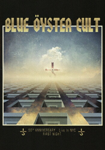 品　番：GQXS-90488/90発売日：2023年12月08日発売出荷目安：2〜5日□「返品種別」について詳しくはこちら□※数量限定につき、お一人様1枚(組)限り2022年9月21日 ニューヨーク ソニー・ホール品　番：GQXS-90488/90発売日：2023年12月08日発売出荷目安：2〜5日□「返品種別」について詳しくはこちら□Blu-ray Disc音楽(洋楽)発売元：Ward Records初回生産限定盤/CD2枚付/金曜販売開始商品※数量限定につき、お一人様1枚(組)限りハードロック・バンド、ブルー・オイスター・カルトのデビュー50周年を記念したライブの模様を収録。映像特典：特典映像その他特典：CD2枚／日本語解説書収録情報《3枚組 収録数:24曲》DISC1&nbsp;1.トランスマニアコン MC《2022年9月21日 ニューヨーク ソニー・ホール》&nbsp;2.アイム・オン・ザ・ラム・バット・アイ・エイント・ノー・シープ&nbsp;3.ゼン・ケイム・ザ・ラスト・デイズ・オブ・メイ&nbsp;4.ステアウェイ・トゥ・ザ・スターズ&nbsp;5.ビフォア・ザ・キス、ア・レッドキャップ&nbsp;6.スクリームス&nbsp;7.シーズ・アズ・ビューティフル・アズ・ア・フット&nbsp;8.シティーズ・オン・フレイム・ウィズ・ロック・アンド・ロール&nbsp;9.ワークショップ・オブ・ザ・テレスコープス&nbsp;10.リディームド&nbsp;11.ドクター・ミュージック&nbsp;12.バーニン・フォー・ユー&nbsp;13.トレイン・トゥルー(レニーズ・ソング)&nbsp;14.テインテッド・ブラッド&nbsp;15.ハーヴェスト・ムーン&nbsp;16.ダンシン・イン・ザ・ルーインズ&nbsp;17.ザ・ヴィジル&nbsp;18.キャリア・オブ・イーヴル&nbsp;19.ボックス・イン・マイ・ヘッド&nbsp;20.ゴジラ&nbsp;21.(ドント・フィア)ザ・リーパー&nbsp;22.イン・ジー&nbsp;23.ザット・ワズ・ミー&nbsp;24.ホット・レイルズ・トゥ・ヘル