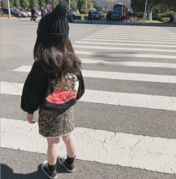 キッズ ベビー服 子供服 上下セット トップス スカート 豹柄 セットアップ タイト カジュアル 女の子 ファッション ジュニア おそろい 洋服 オシャレ コーデ 100cm 110cm 120cm 130cm