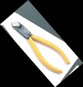 花園工具 斜ニッパ(樹脂カバー付) 322B サイズ100