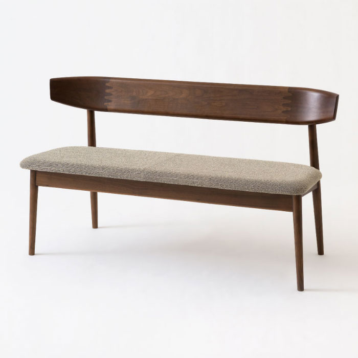 飛騨産業 SEOTO KD270U ベンチチェア ダイニングベンチ 長椅子 幅135cm ウォールナット無垢材 受注生産品 開梱設置配送 ウォールナット材 北欧